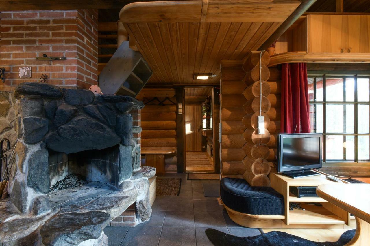 Laavu Holiday Homes Pelkosenniemi Buitenkant foto